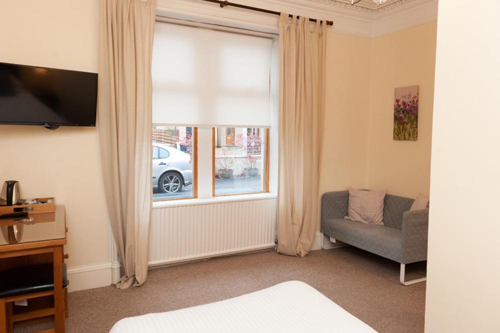 Alban And Abbey House Inverness