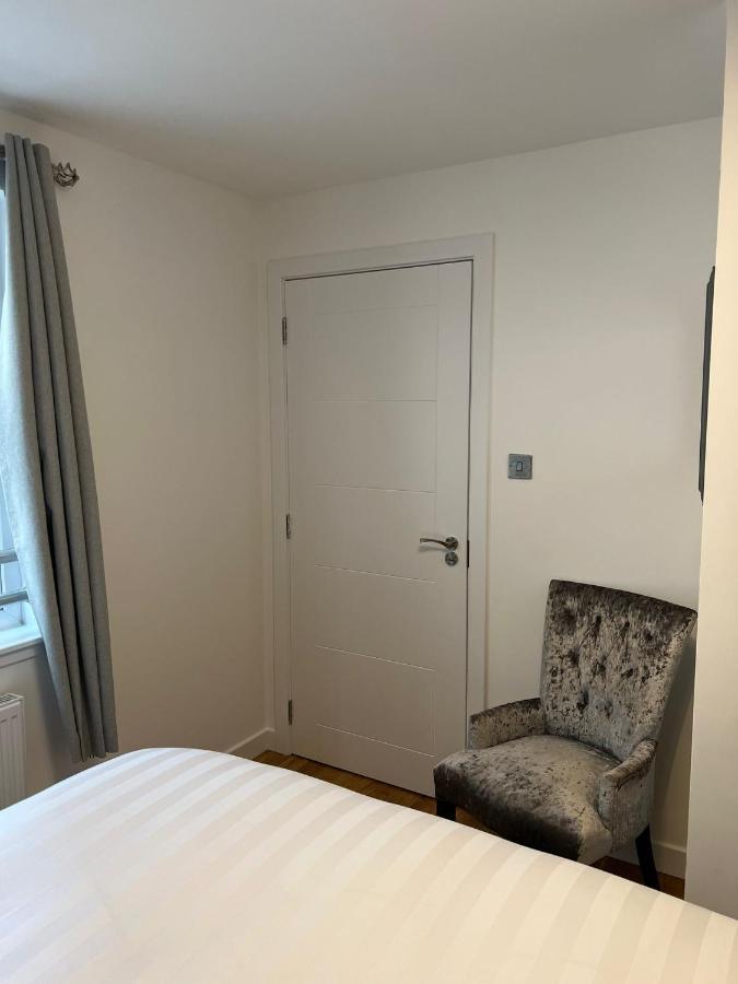 Highland Apartment *