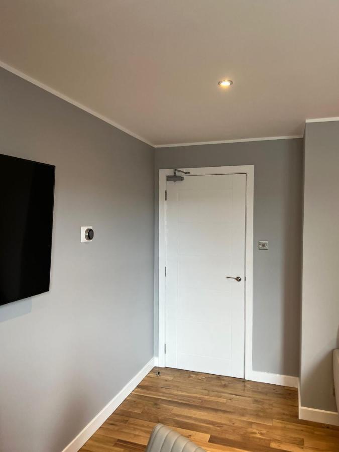 Highland Apartment