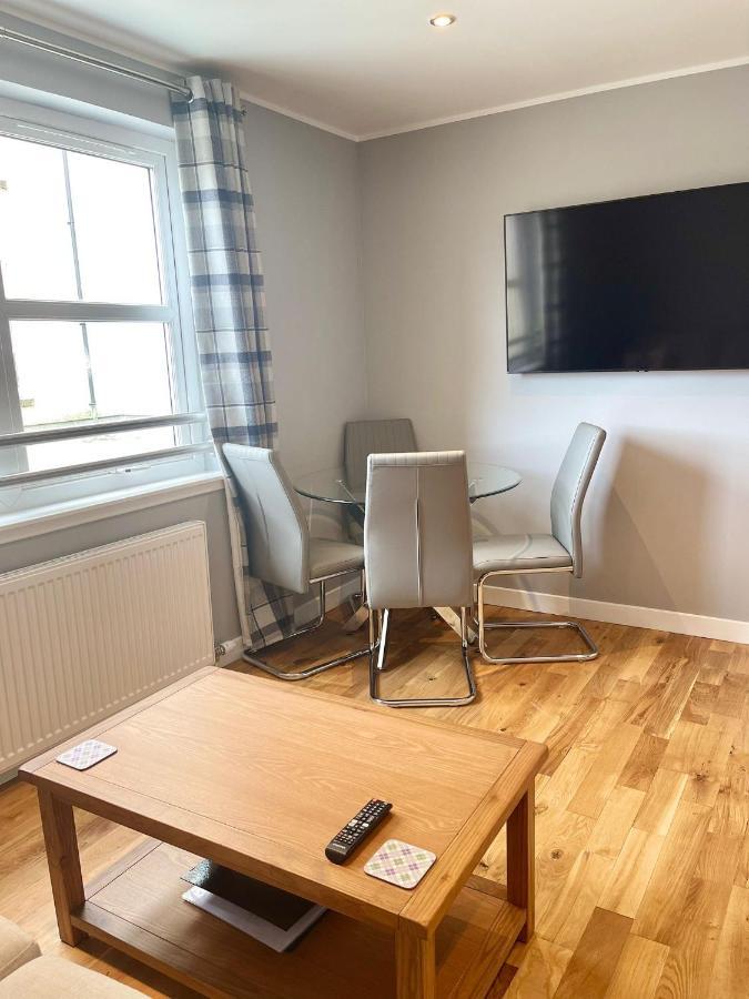 Highland Apartment