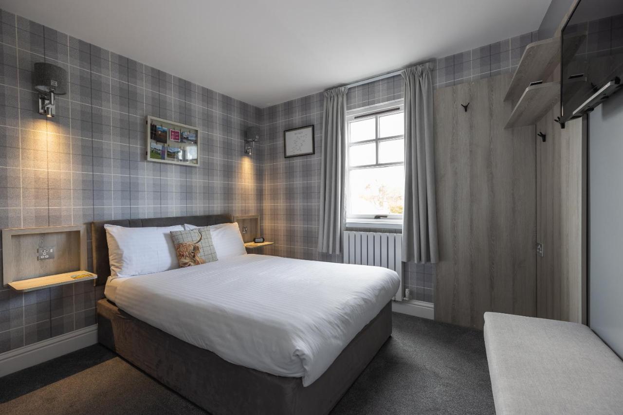 Aye Guest house 3*