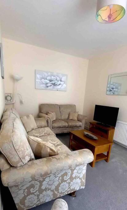 Fraser House - City Centre - Free Parking * Inverness
