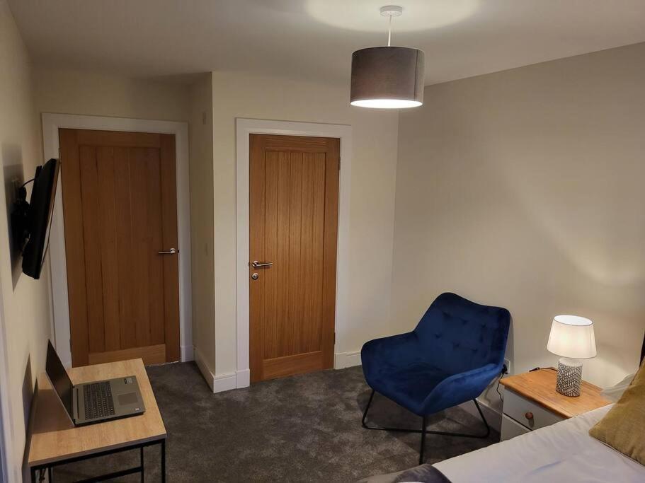 Modern Openplan 3 Bed 4 Bathroom Highland *