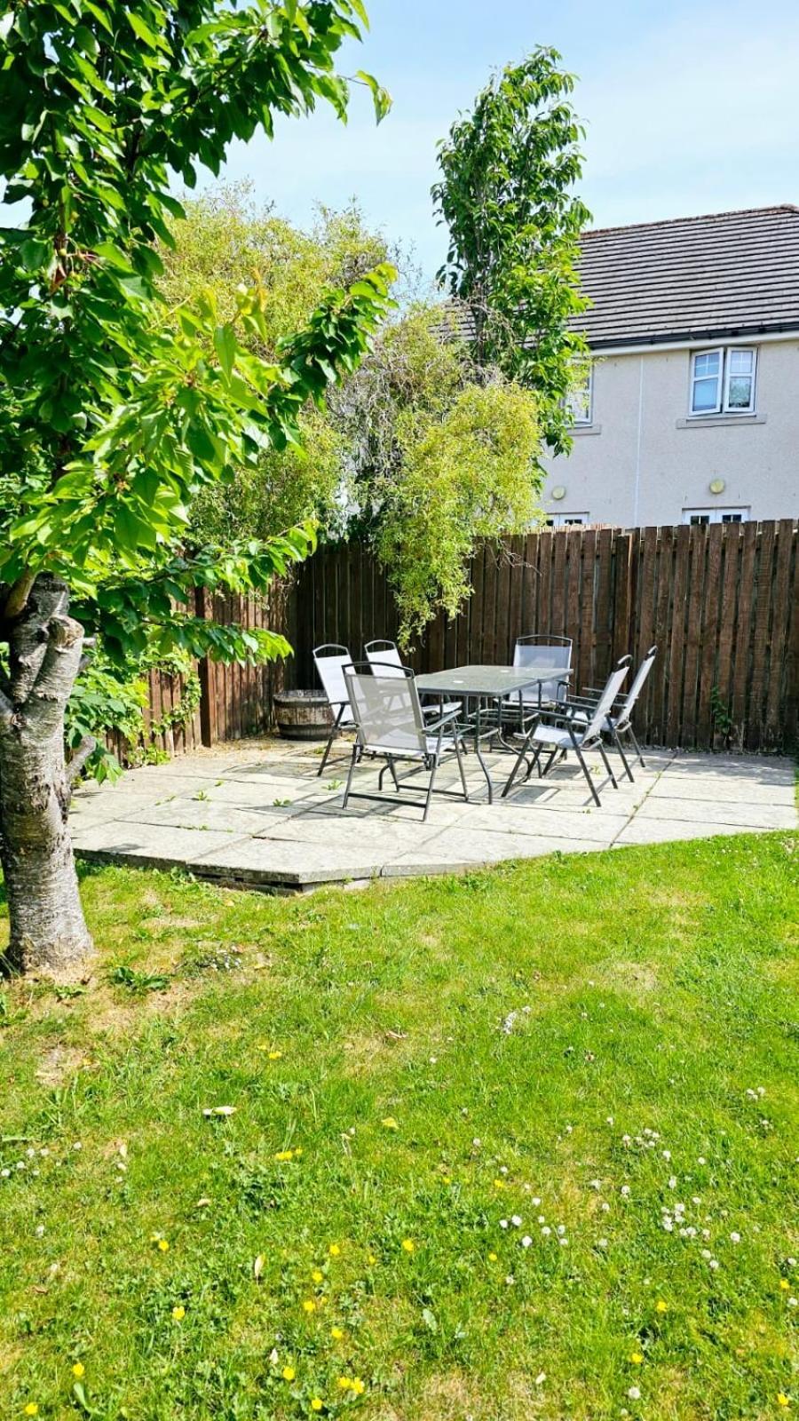 26 Woodgrove Drive *