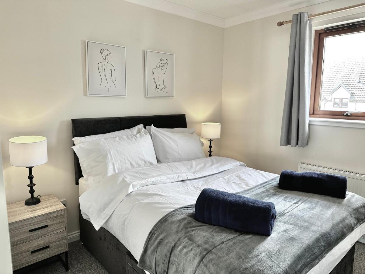 Apartment Riverview 2 Bed, 2 Bath, Free Parking / Wifi *