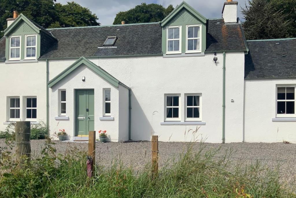 Holiday home 4 Bed Self Catering House Near Loch Ness *