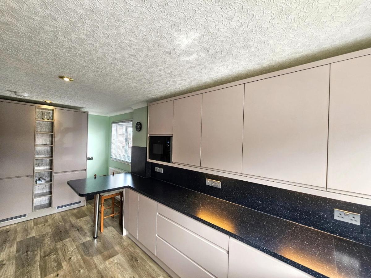 Mystayinn Abermar 12 Bedroom House