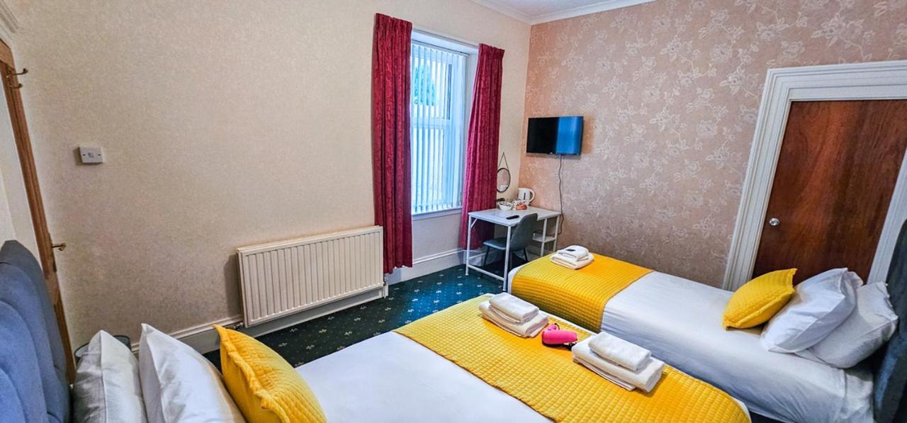 Mystayinn Abermar 12 Bedroom House Inverness