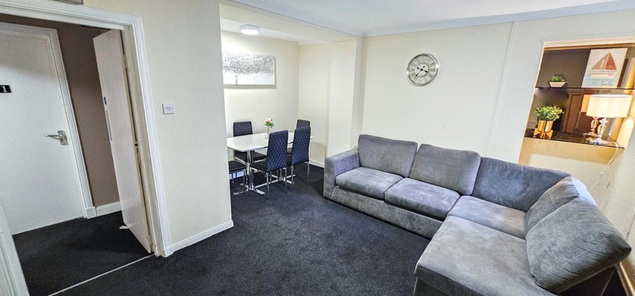 Mystayinn Telford 7 Bedroom House Inverness