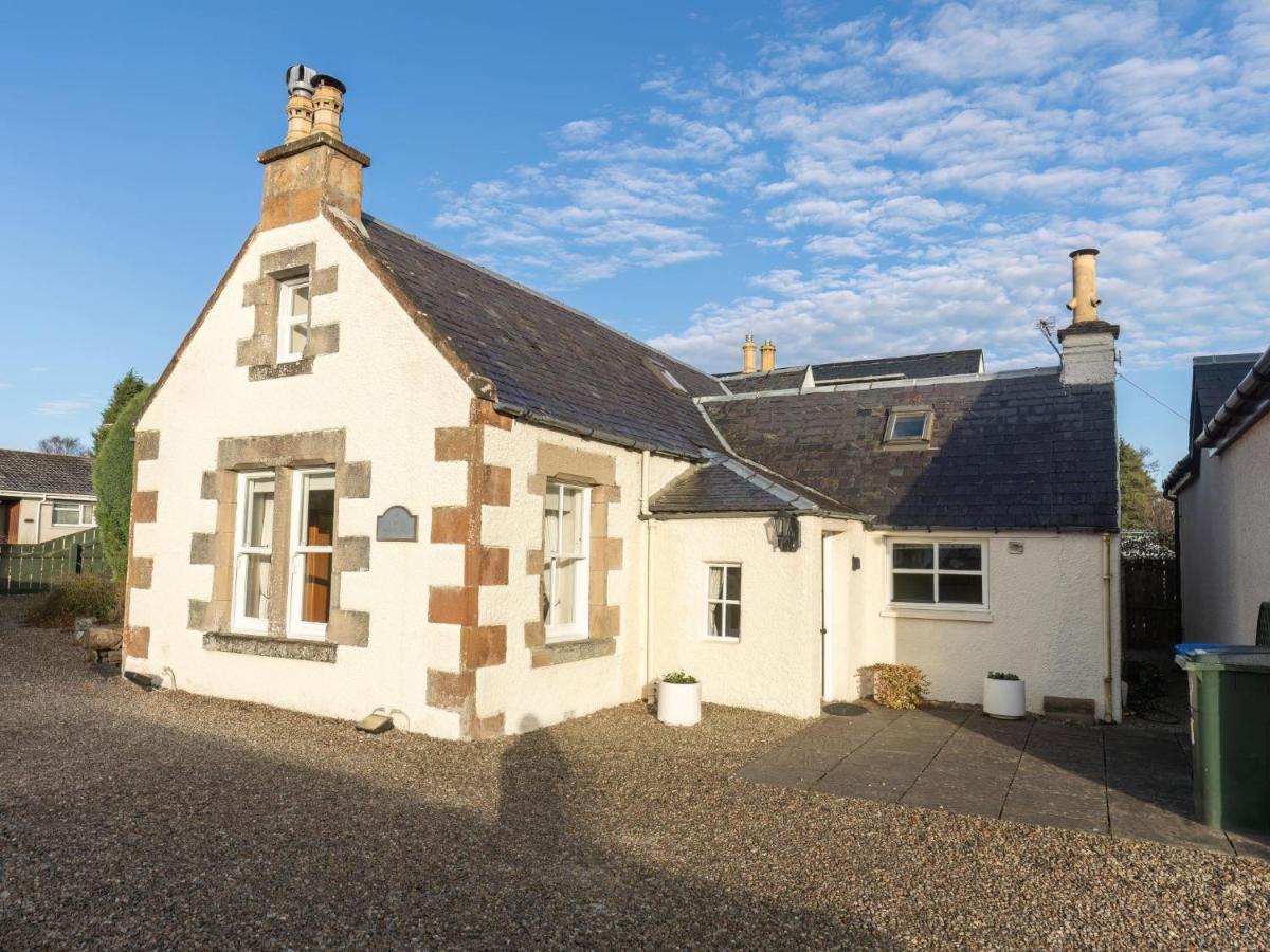 Road-2 By Interhome Inverness