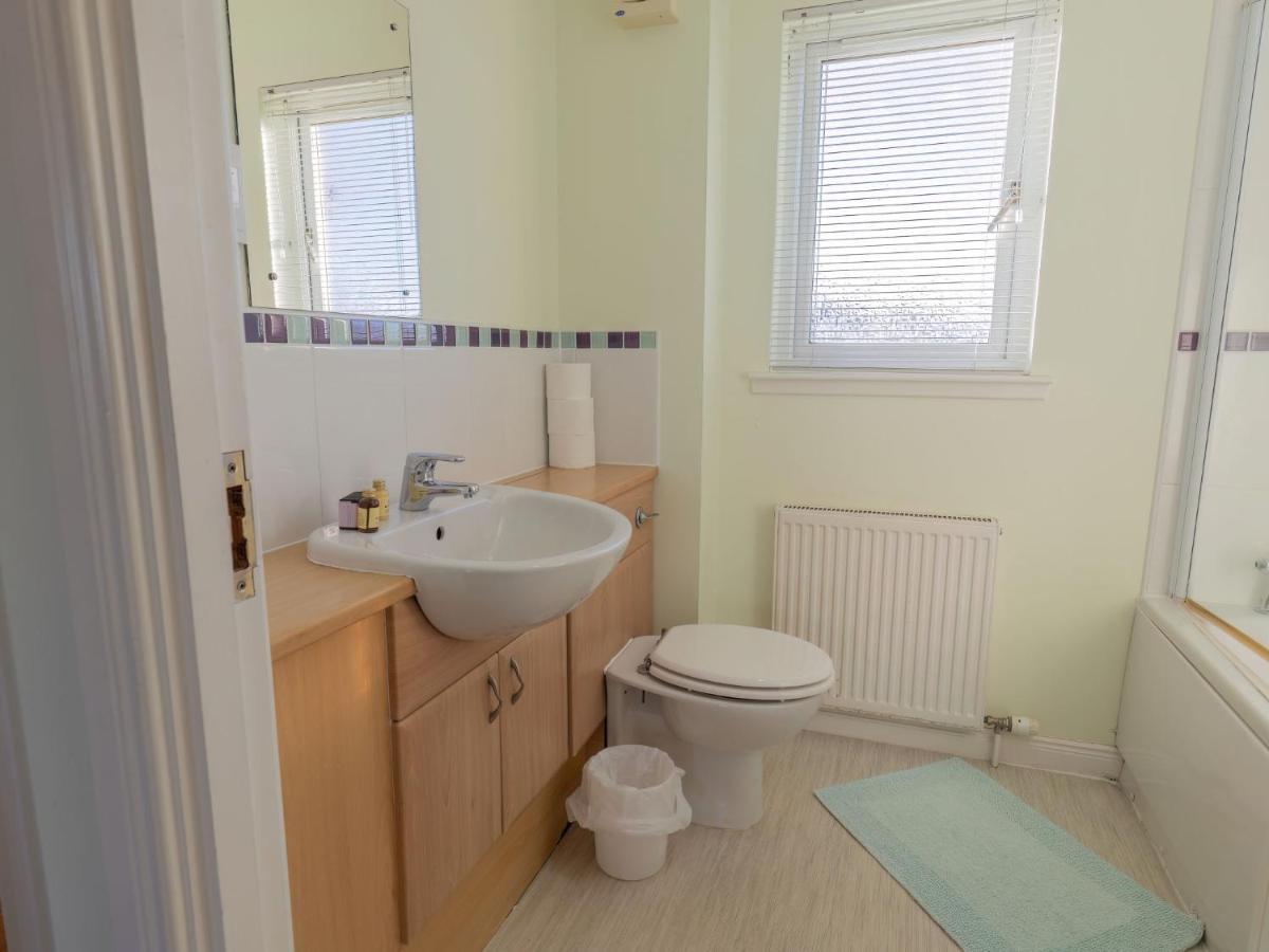 Ash House By Interhome Inverness