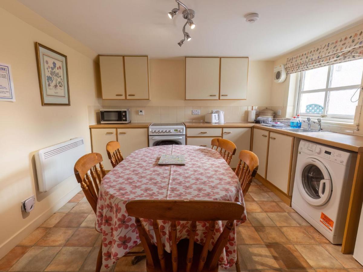 Road-2 By Interhome * Inverness