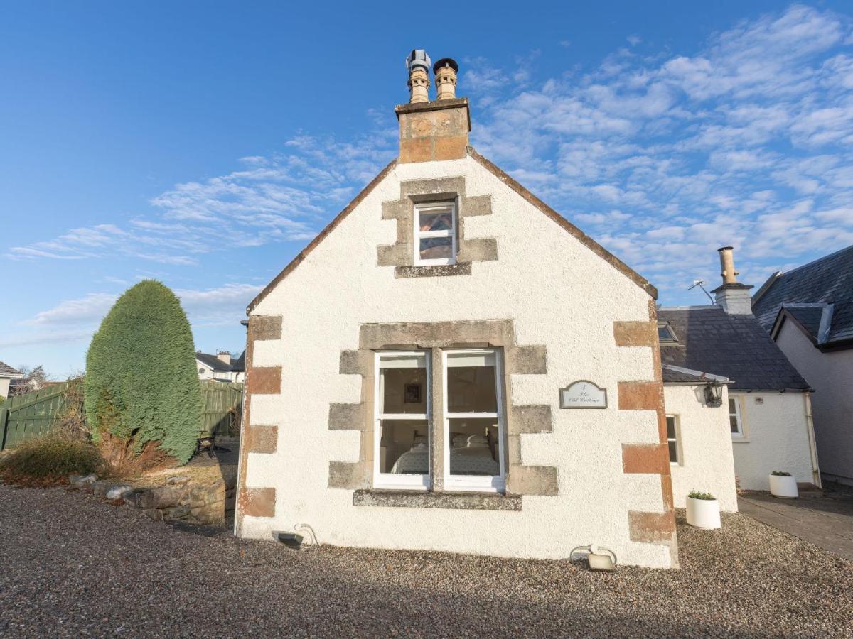Road-2 By Interhome Inverness