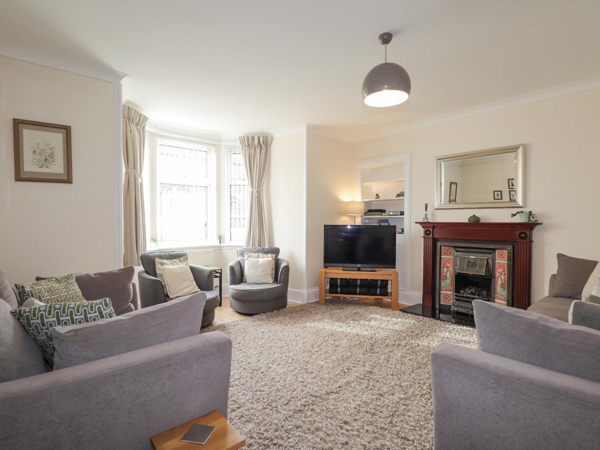 16 Fairfield Road