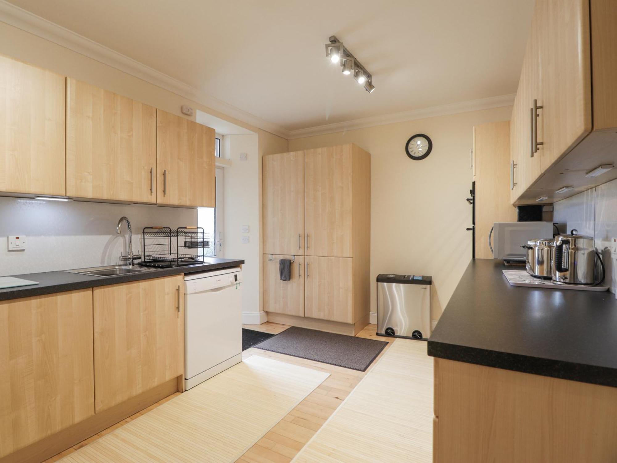 16 Fairfield Road