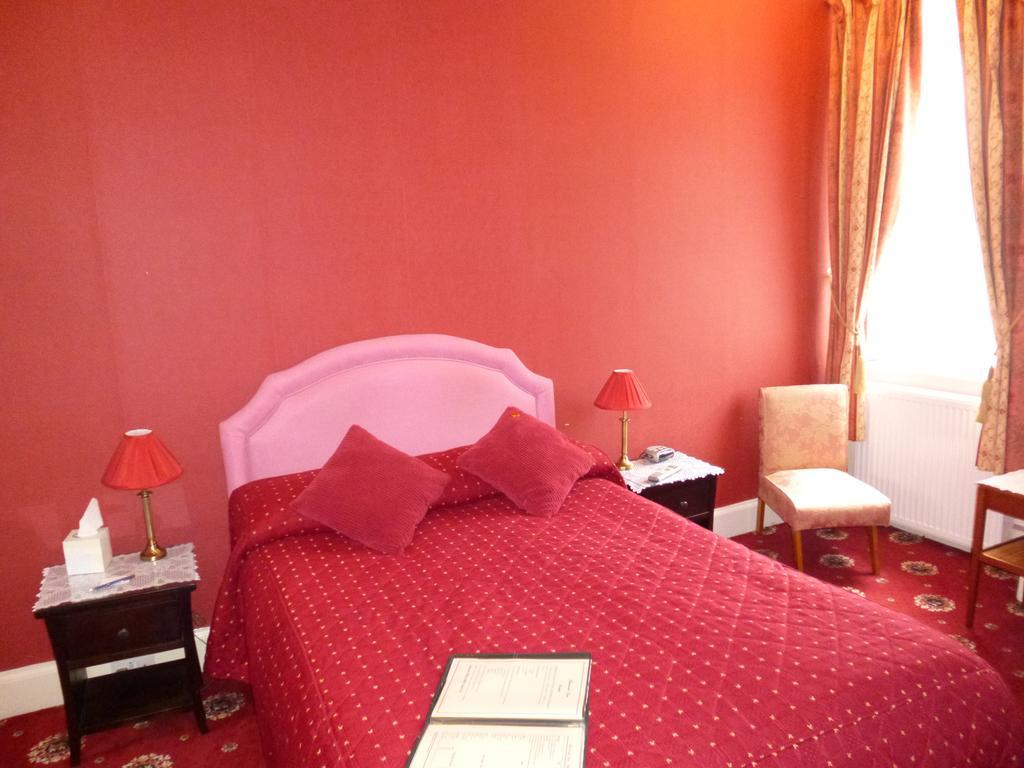 Macdonald House Guest house
