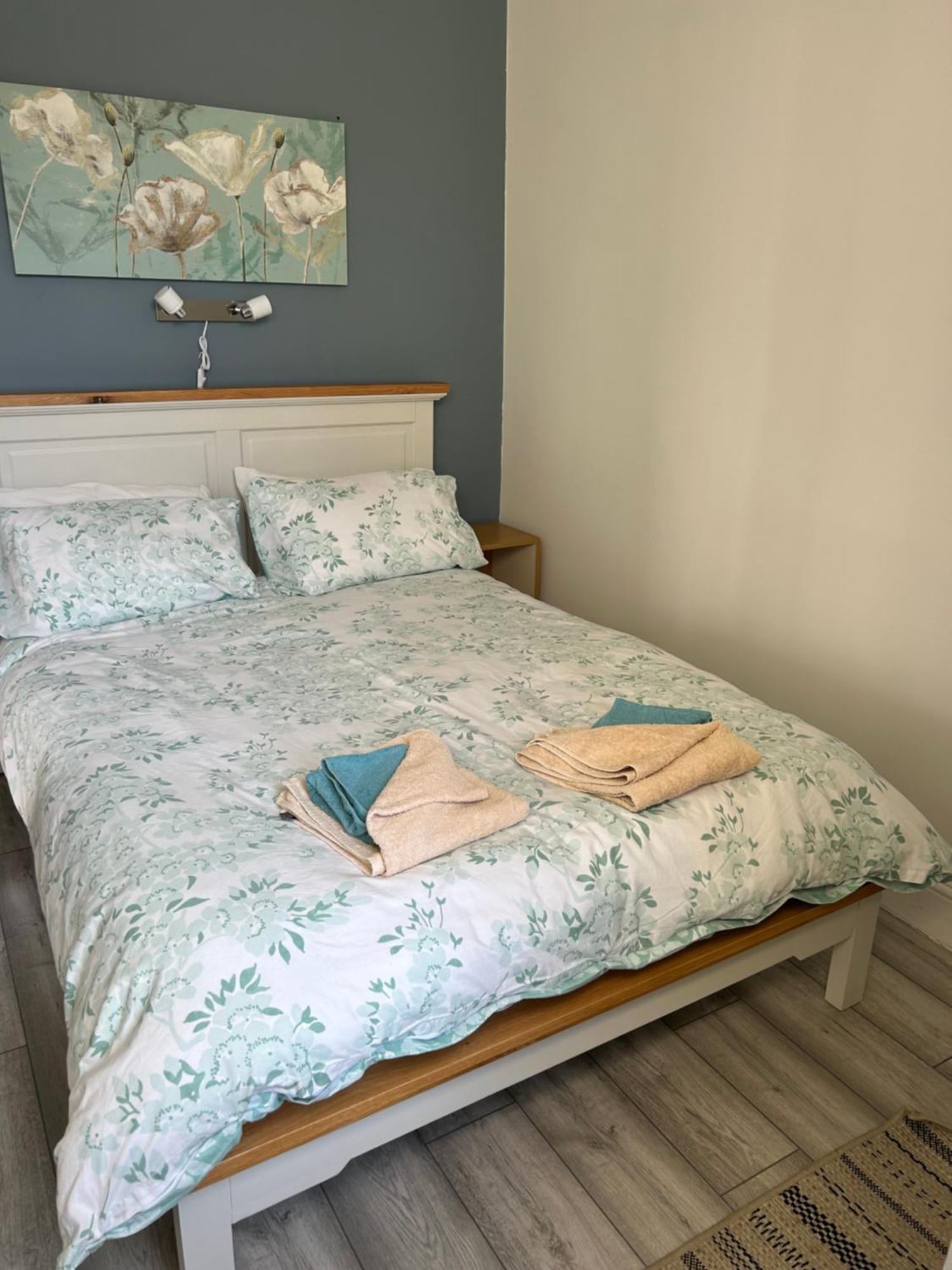 Rosebery Apartment-inverness Apartment *