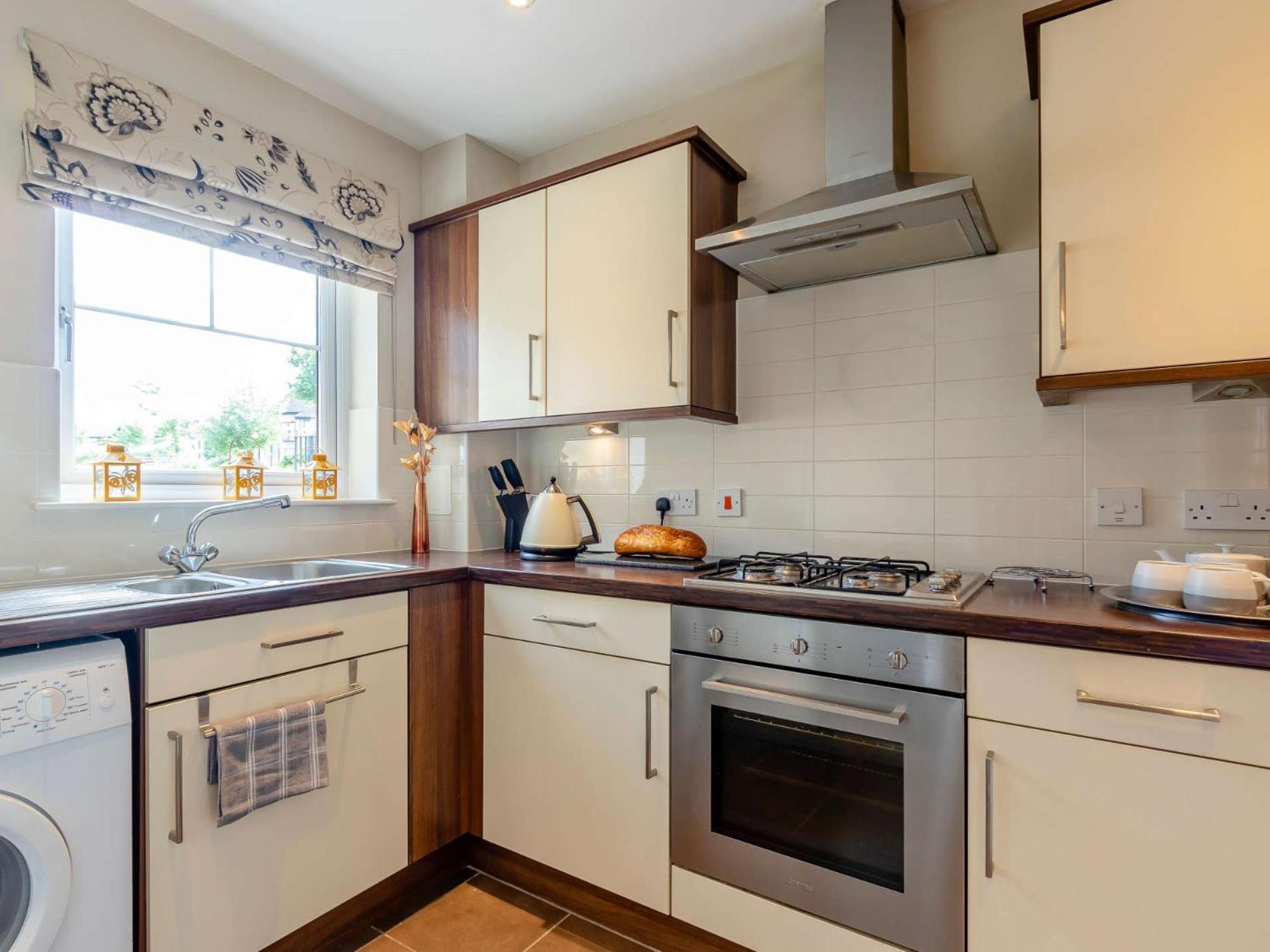 2 Bed In 82552 *