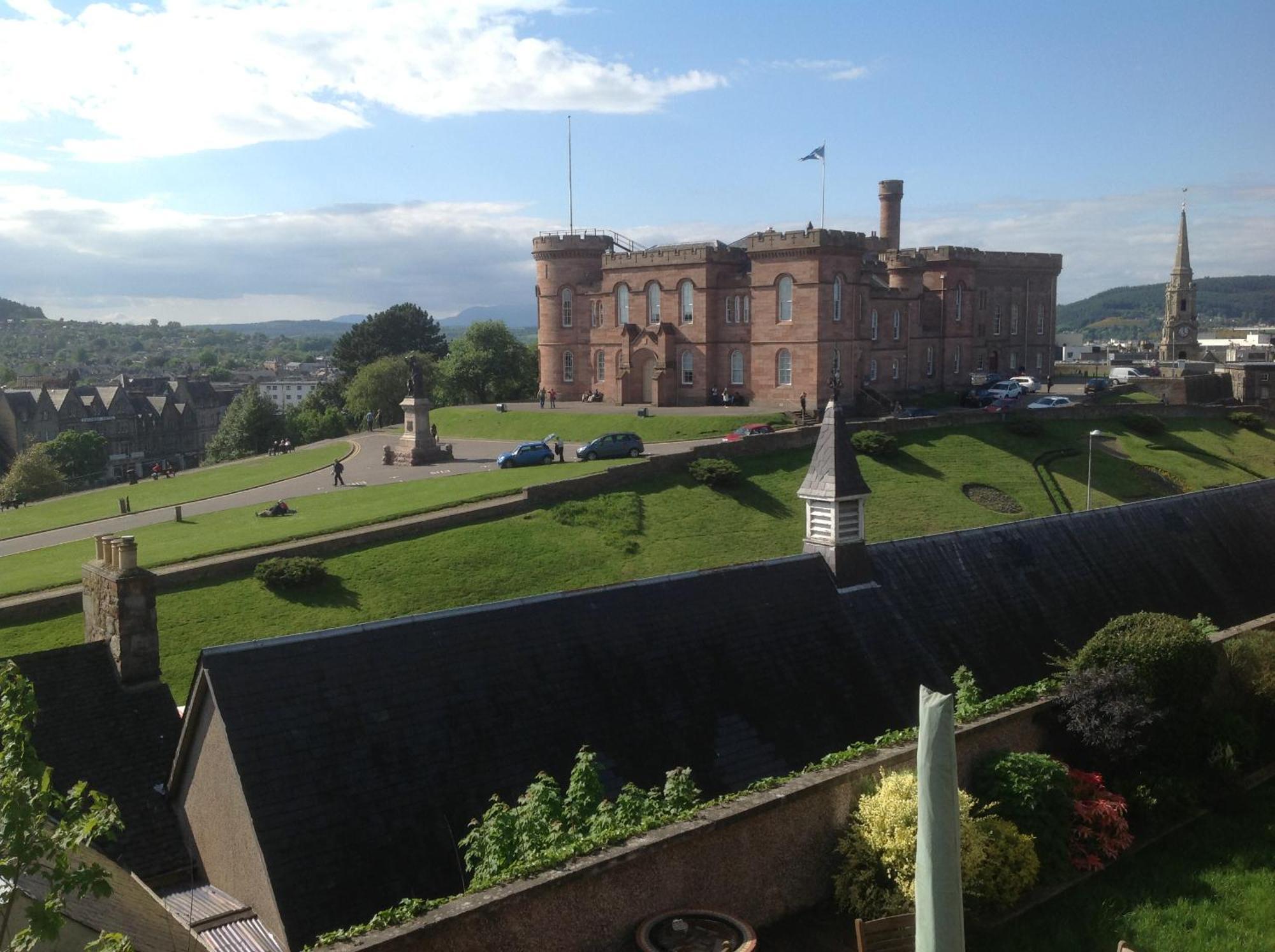 Floras View Apartment Inverness