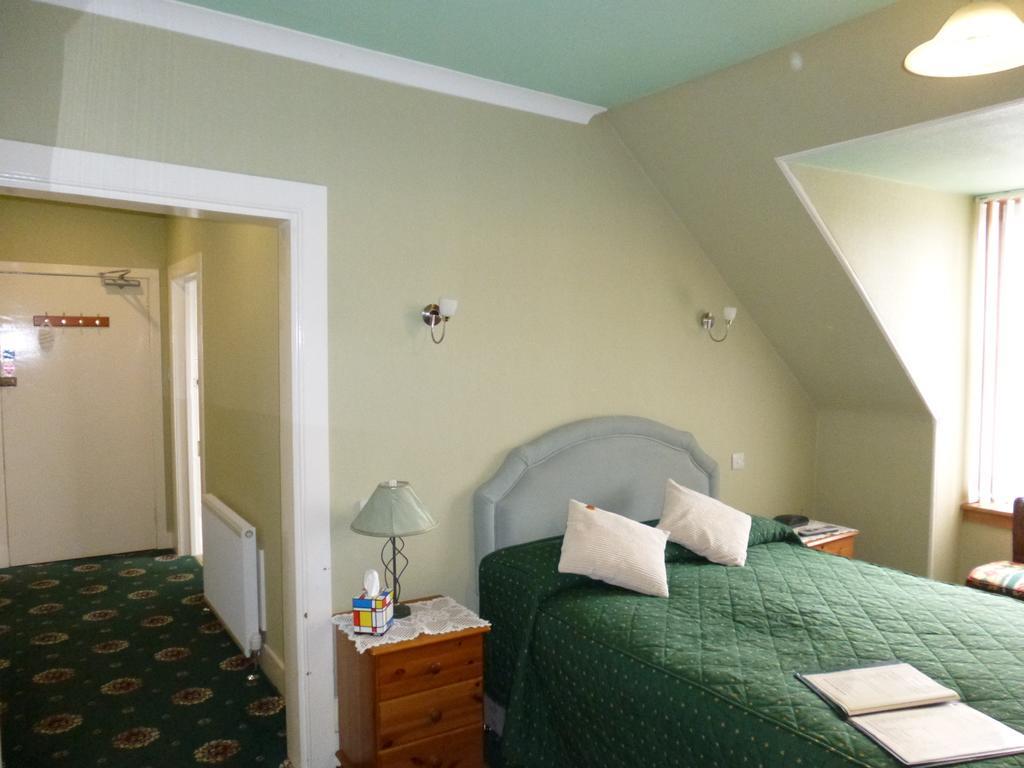 Macdonald House Guest house 4*