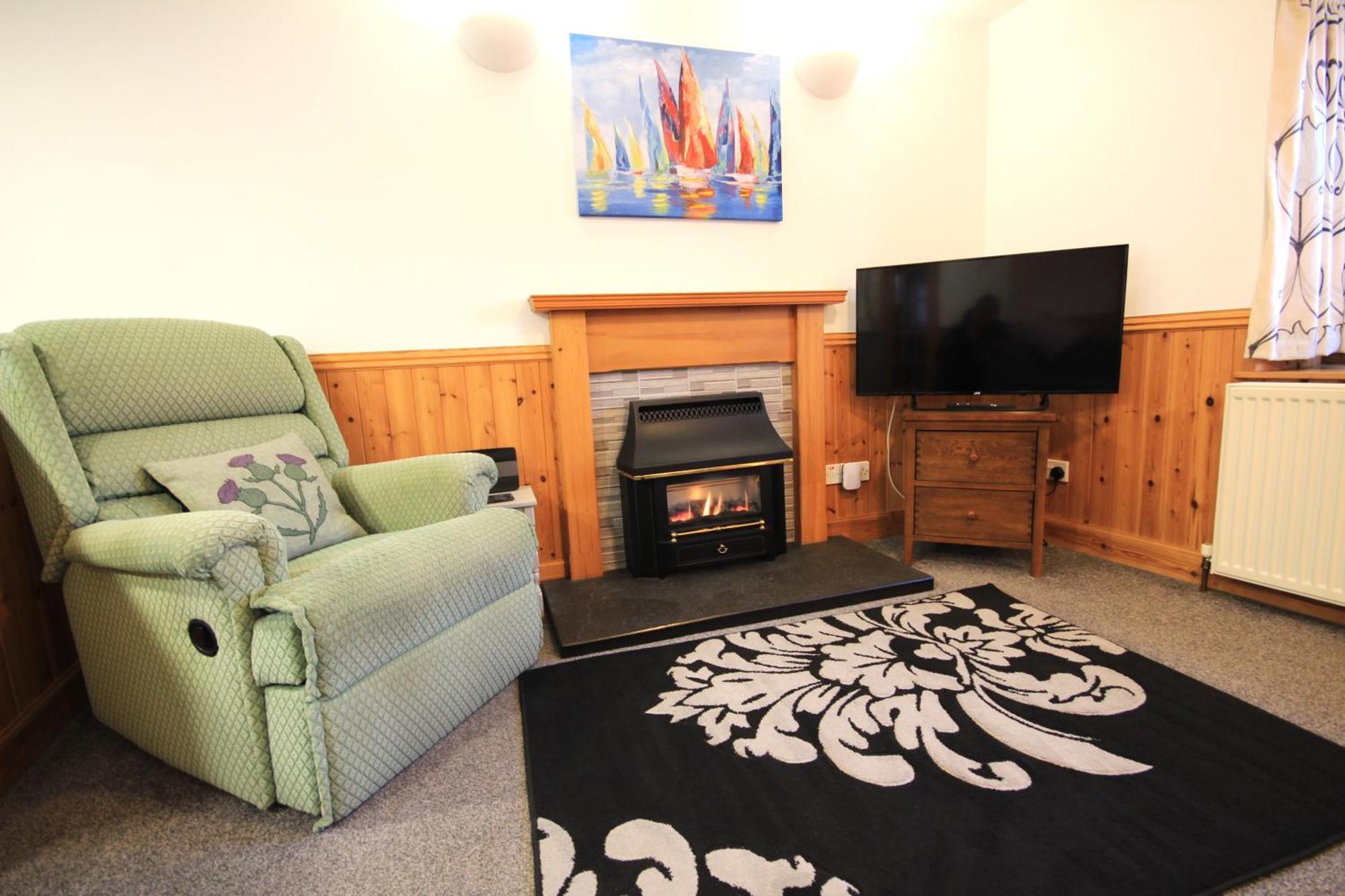 23 Fairfield Apartment *