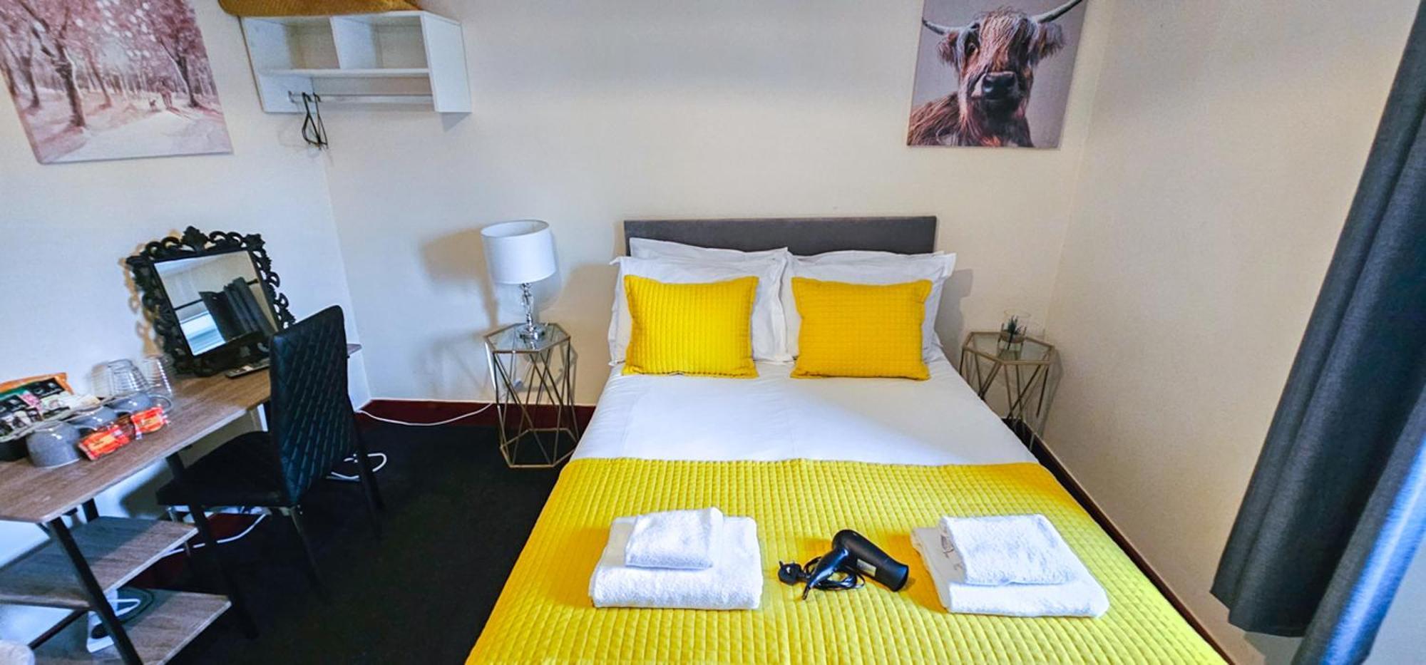 Mystayinn Telford 7 Bedroom House Inverness