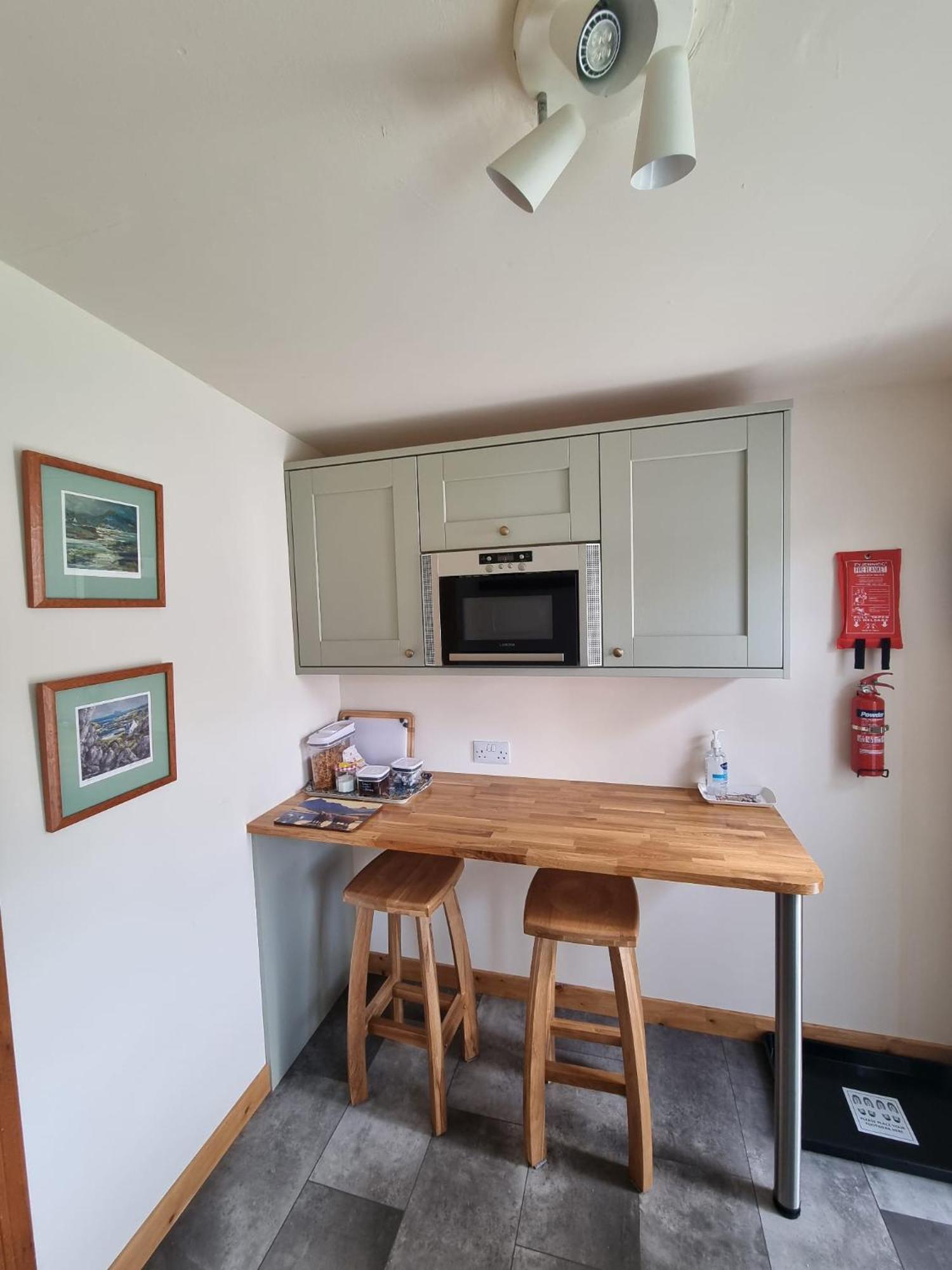 Hillview * Inverness