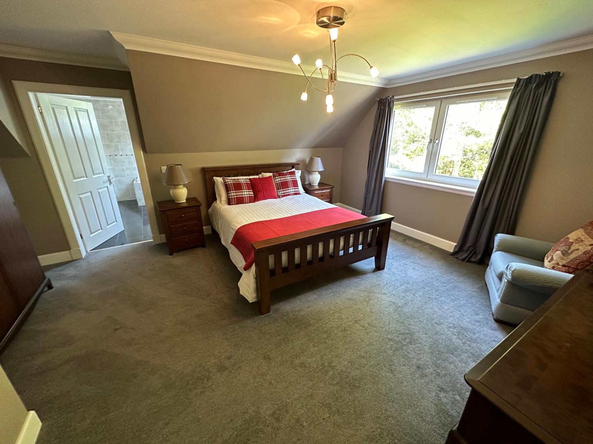 Cardon House - Luxury Highland Holiday home Inverness