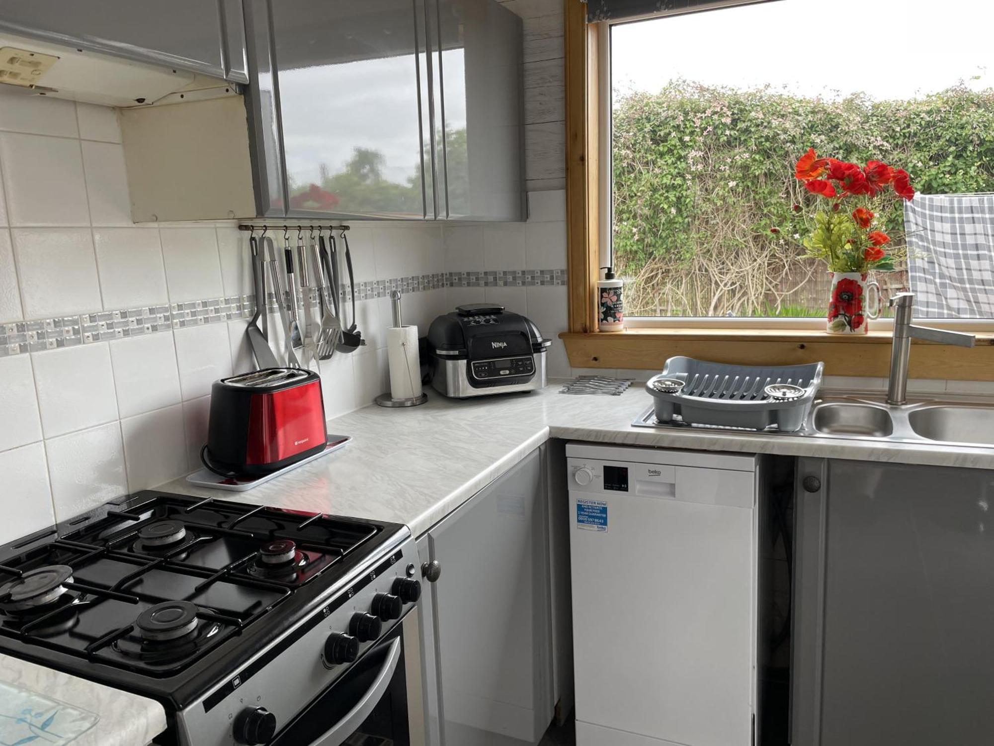 Holiday home 3bedroom 1bathroom 1 Shower In Quiet Area Inverness