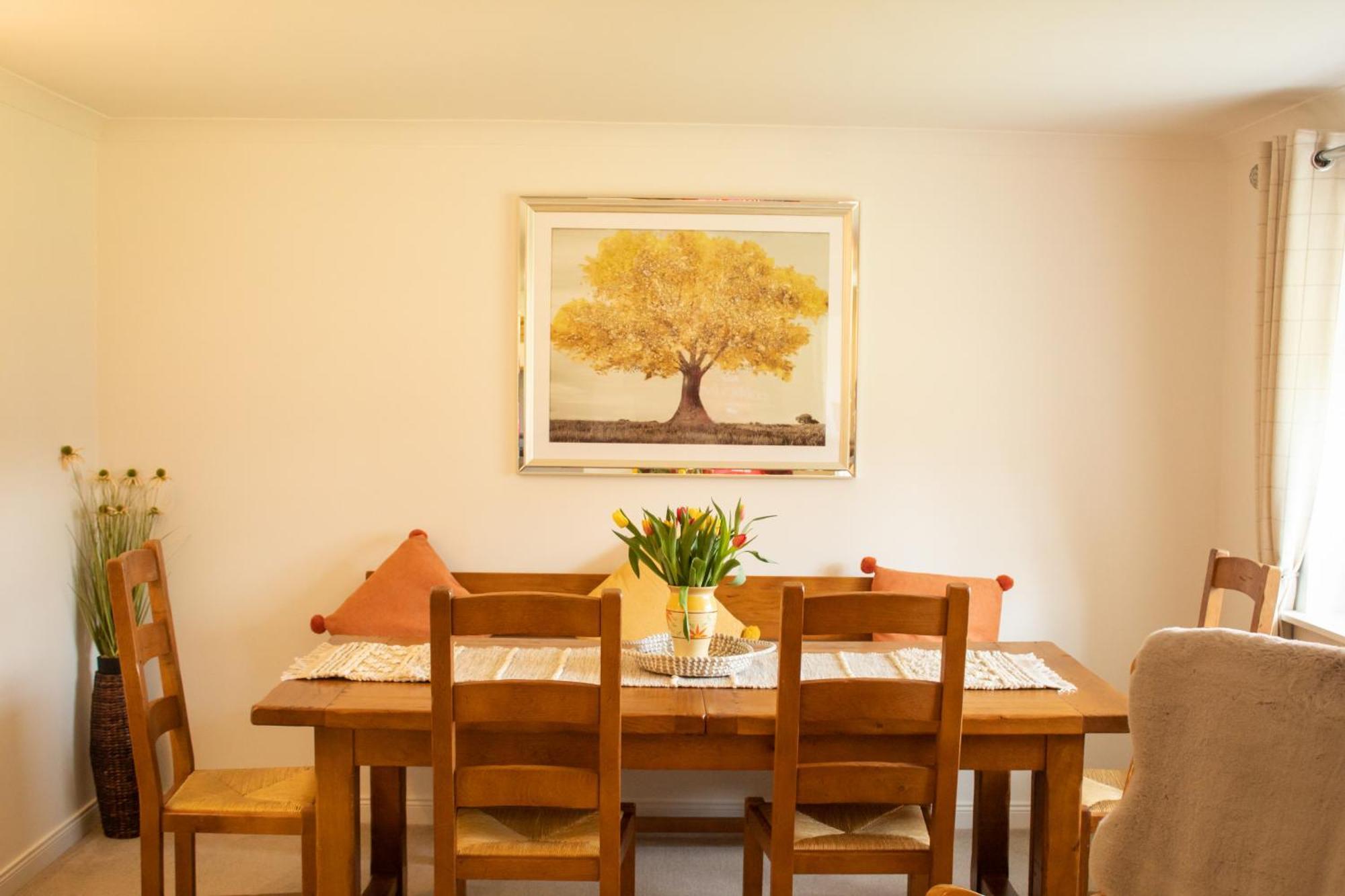 Longfield, Daviot Holiday home *