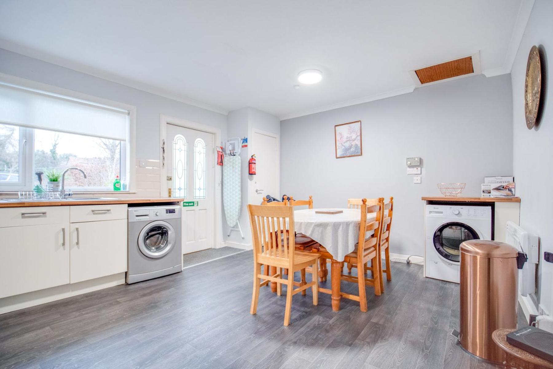 Novar 4 Bedroom House Alness Holiday home *