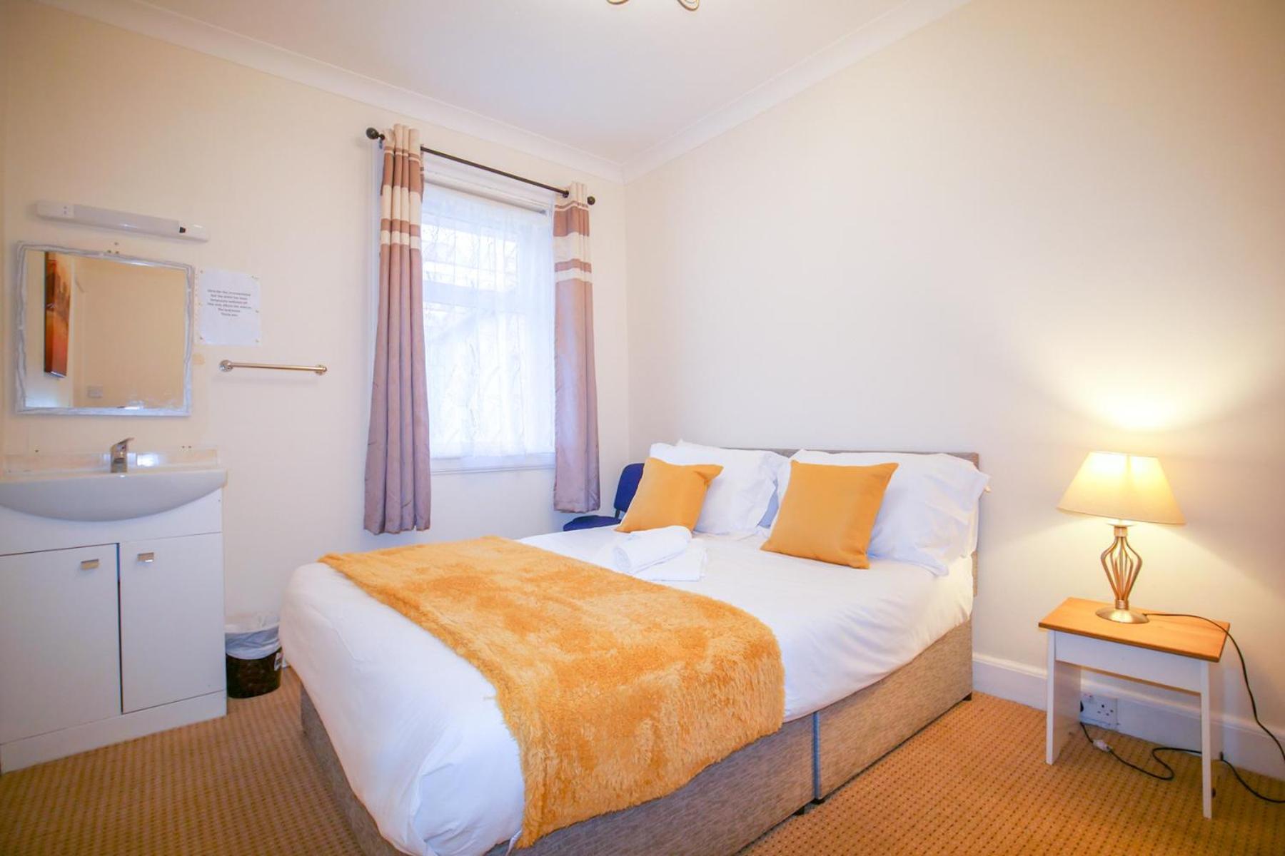 Lochlash 3 Bedroom House * Inverness
