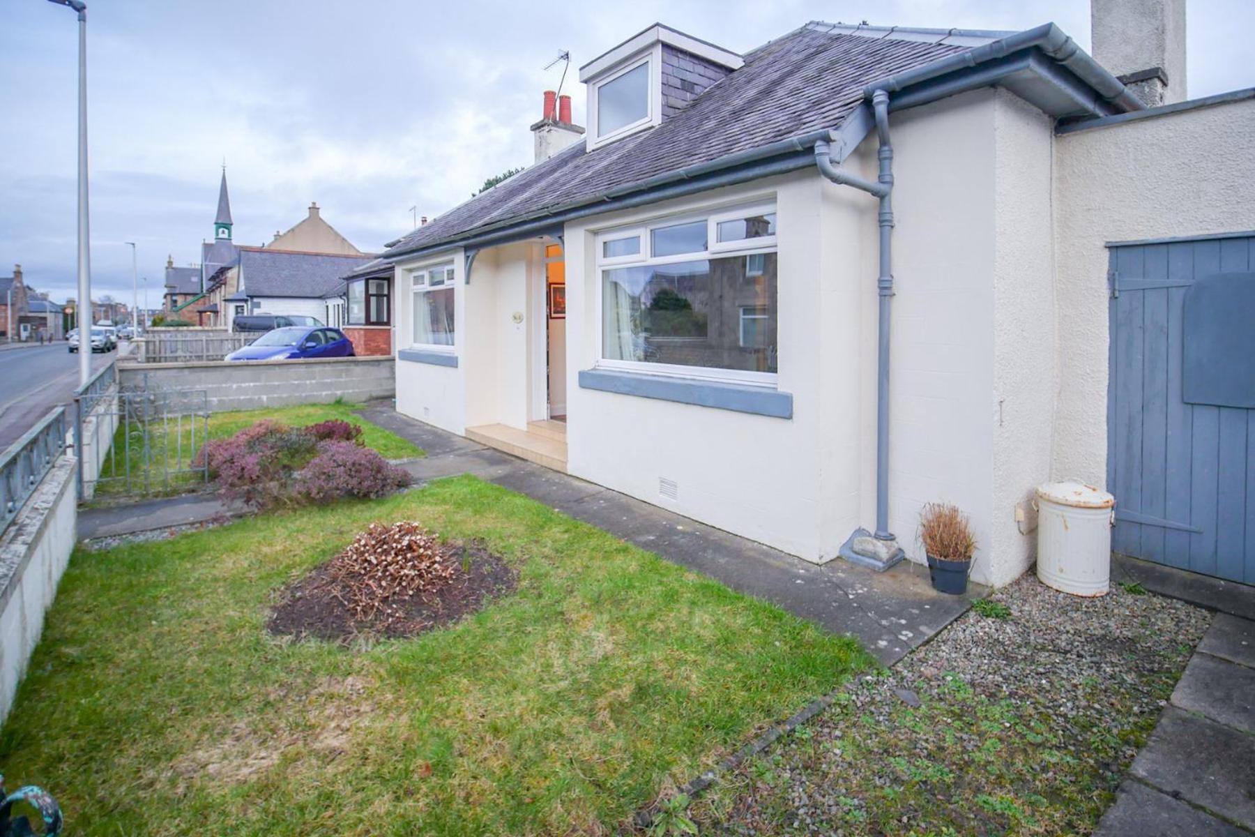 Lochlash 3 Bedroom House Inverness