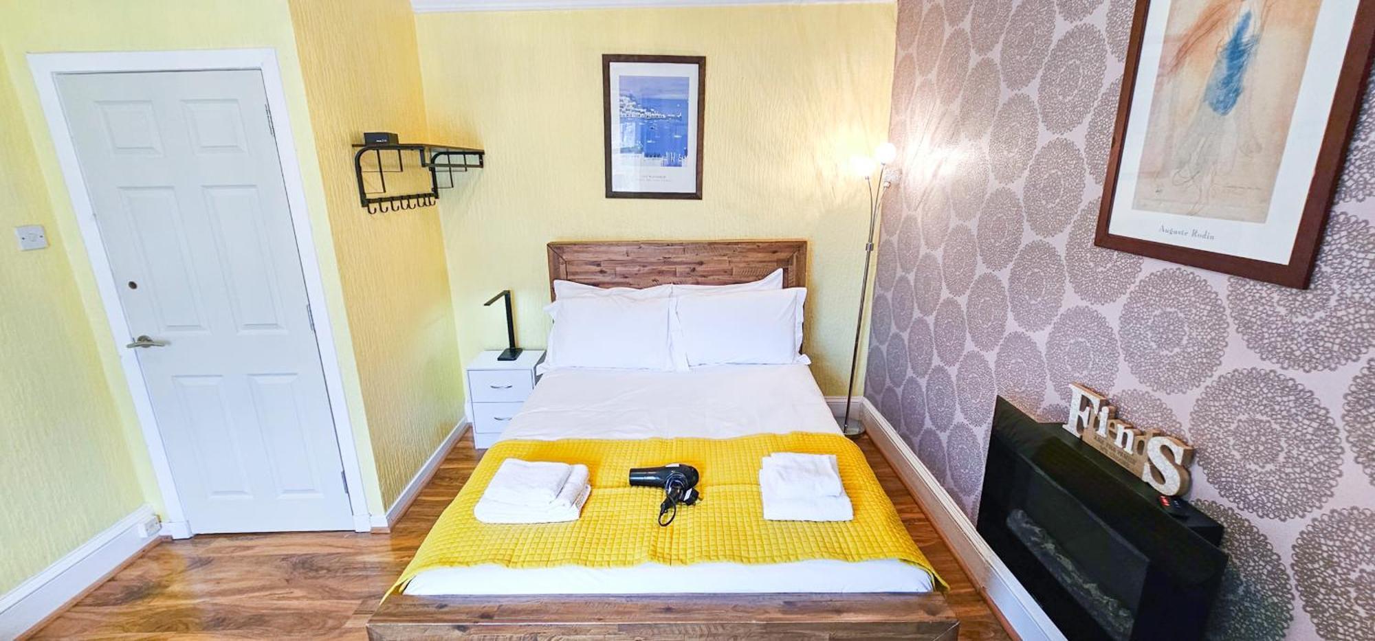 Fraser 2 Bedroom - *