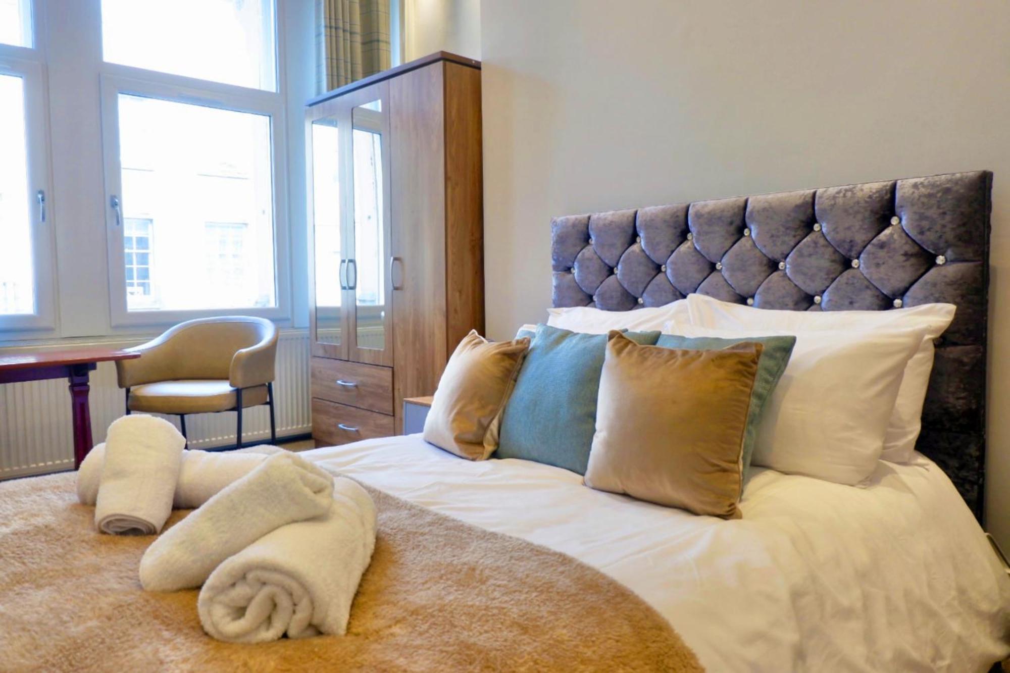 Jacobite House Guest house *