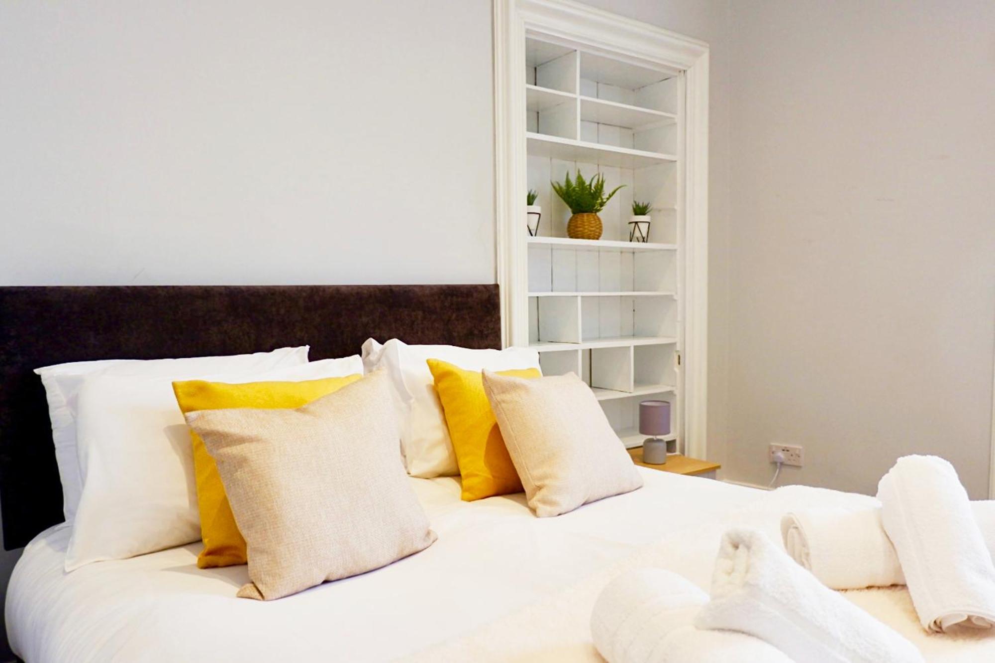 Jacobite House Guest house