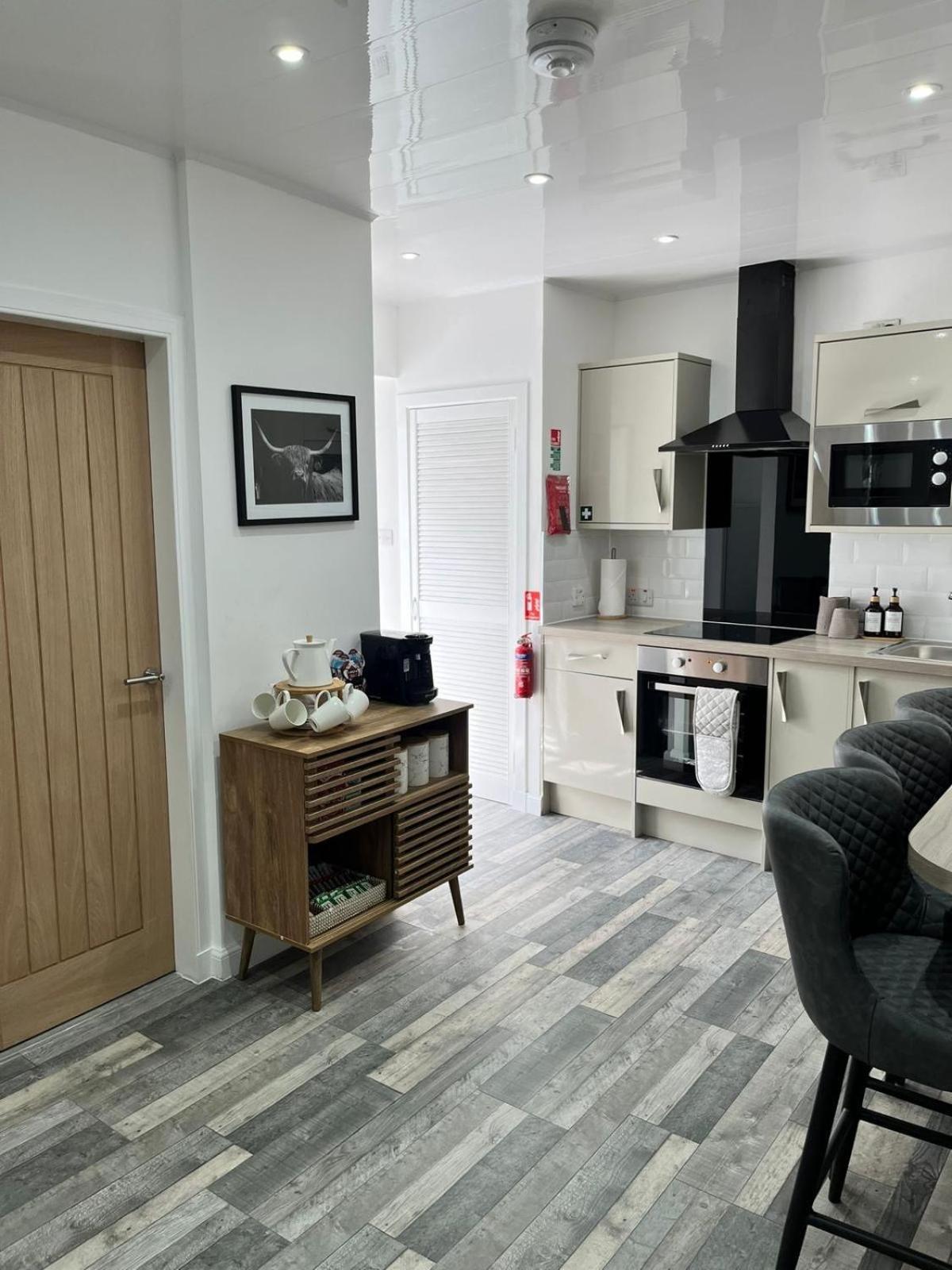 39 Wells Street * Inverness