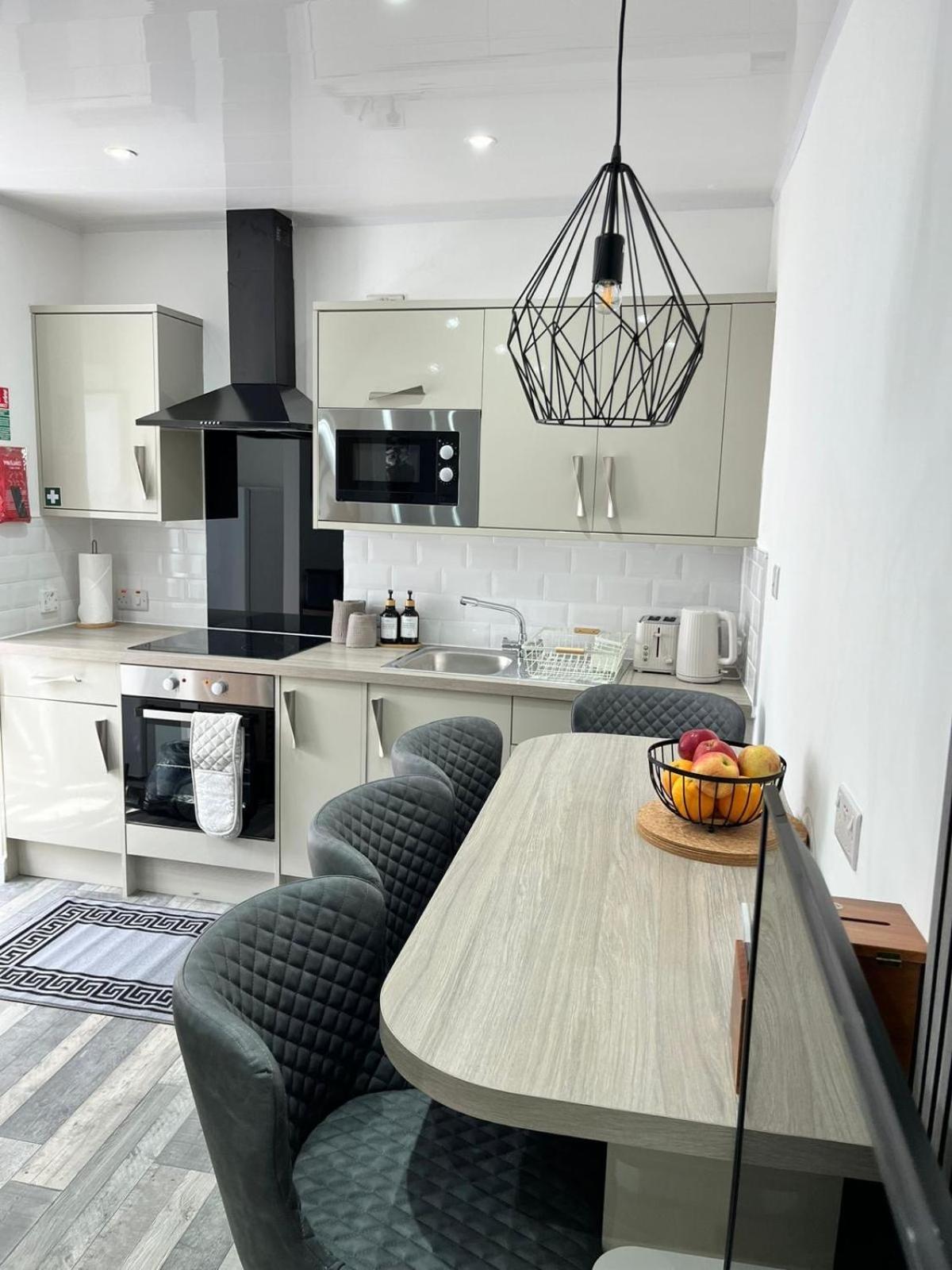 39 Wells Street * Inverness
