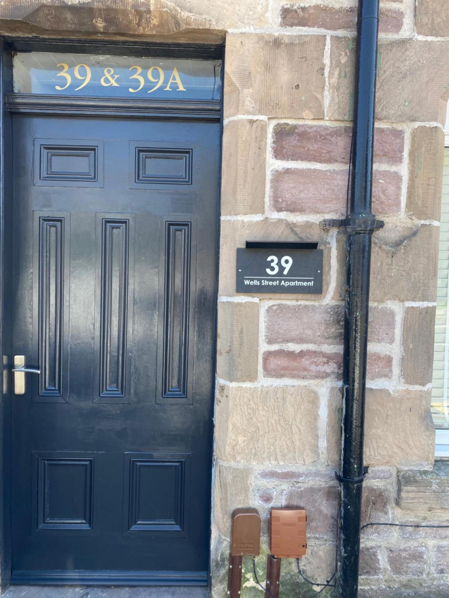 39 Wells Street Apartment