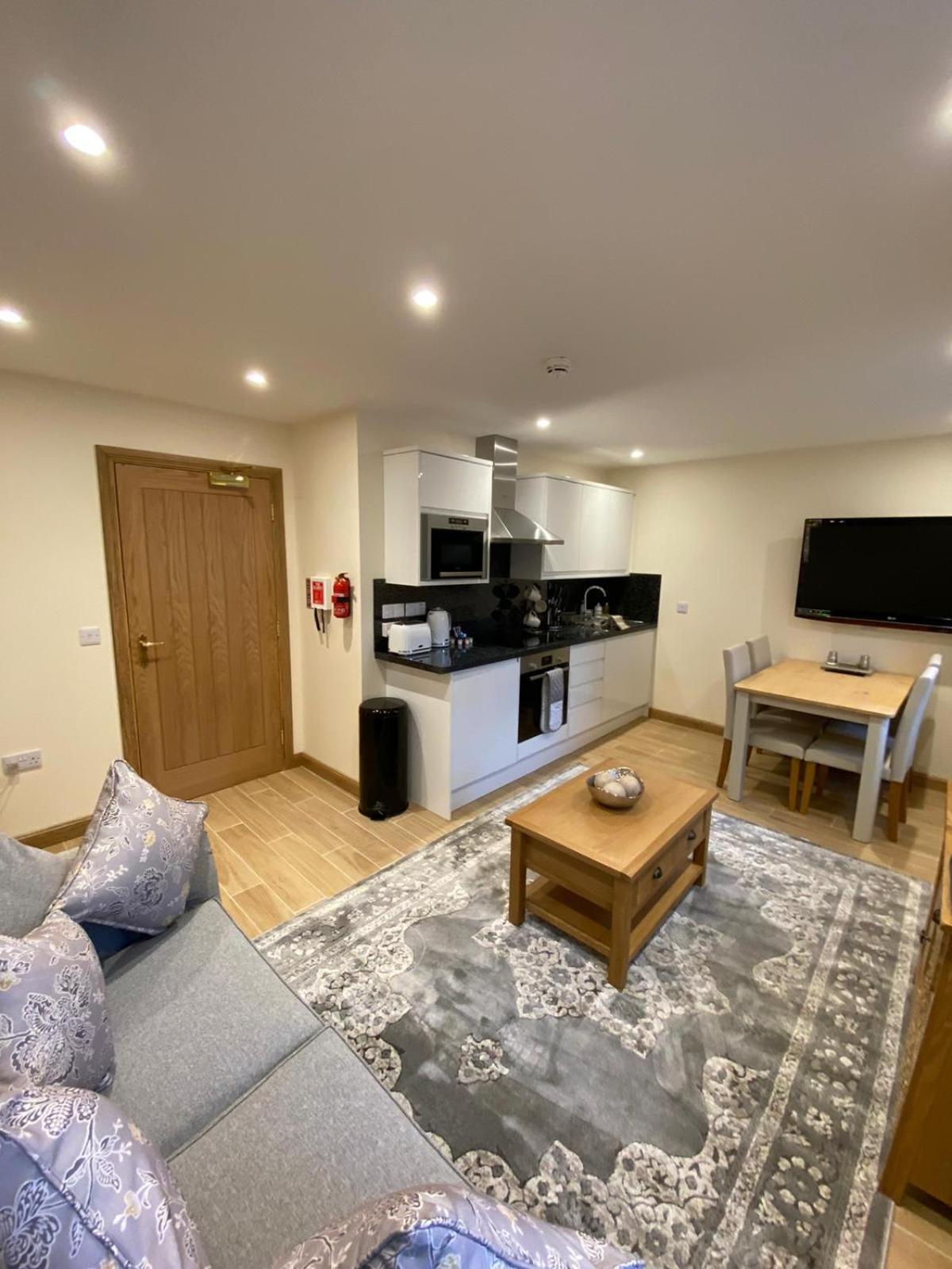 Waverley Apartment