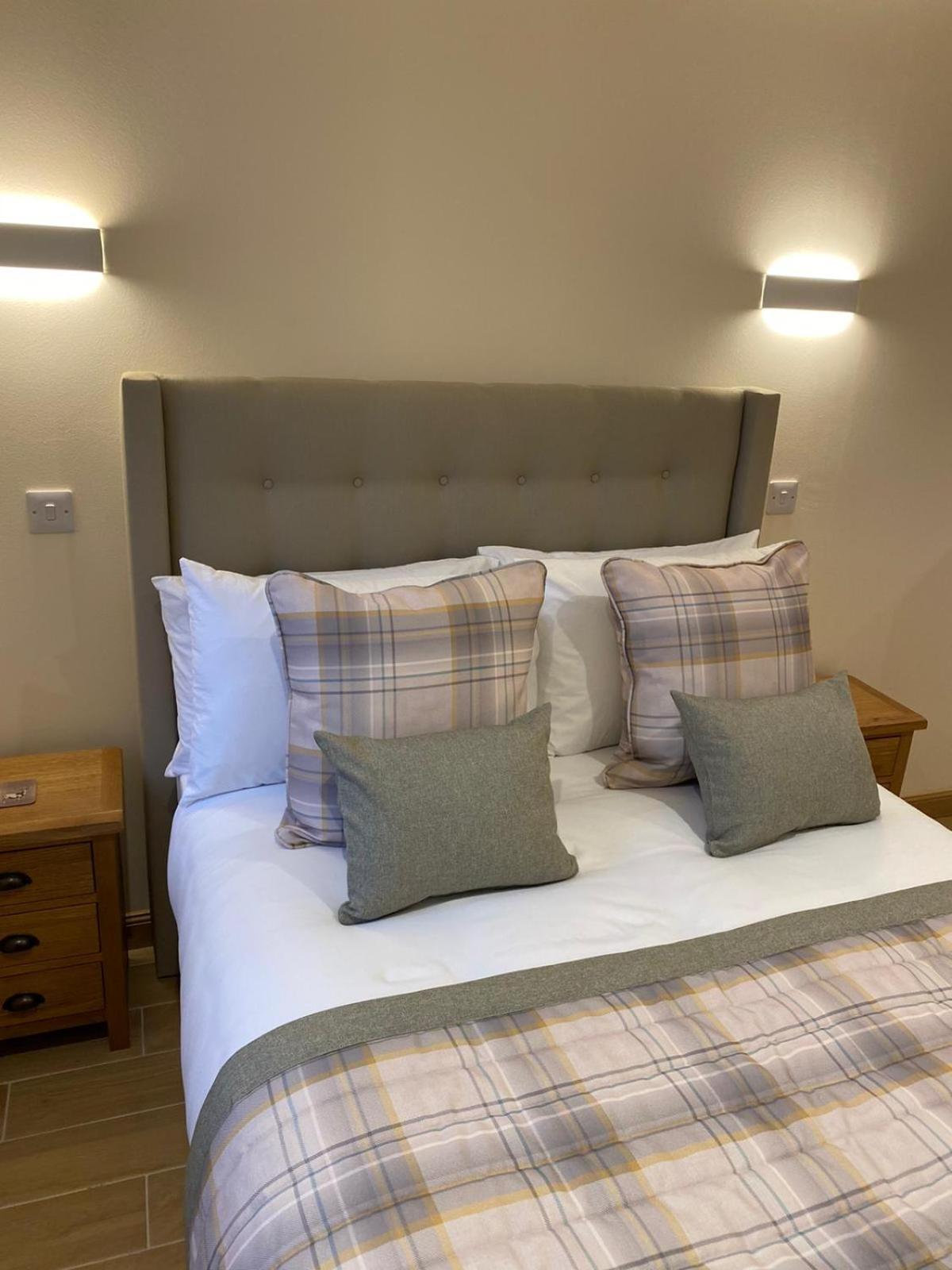 Waverley Apartment