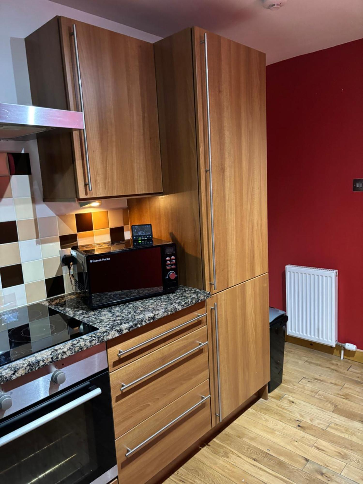 Apartment Maciver Farraline Court *