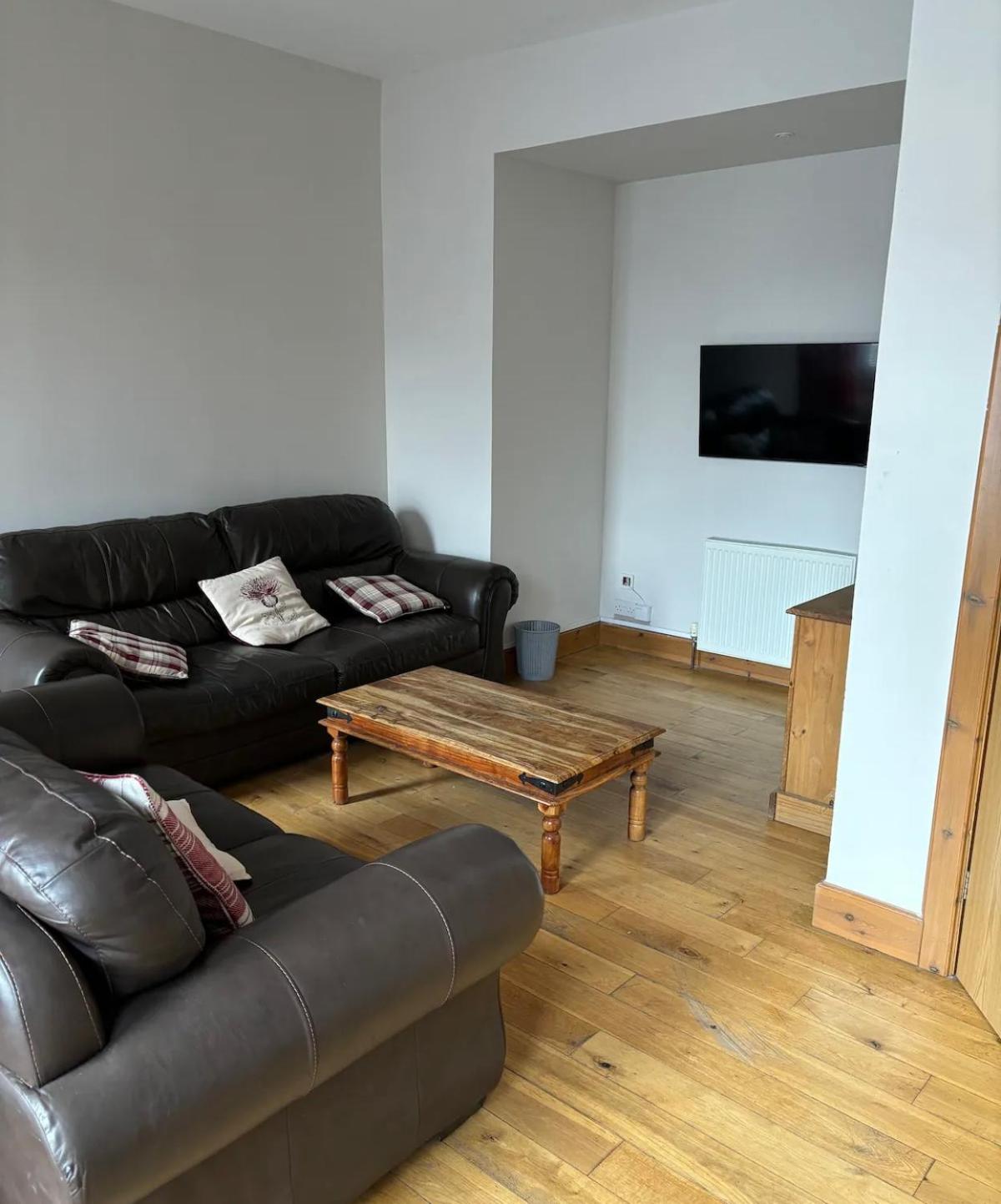 Maciver Academy Street Apartment *
