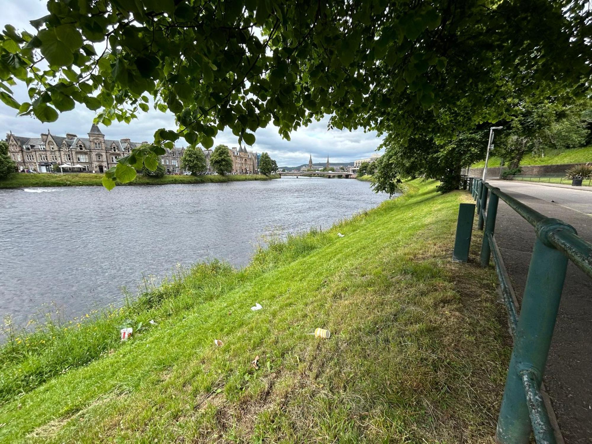 Apartment Flat 2a - Modern Flat Close To City Centre Ideal For Couples *