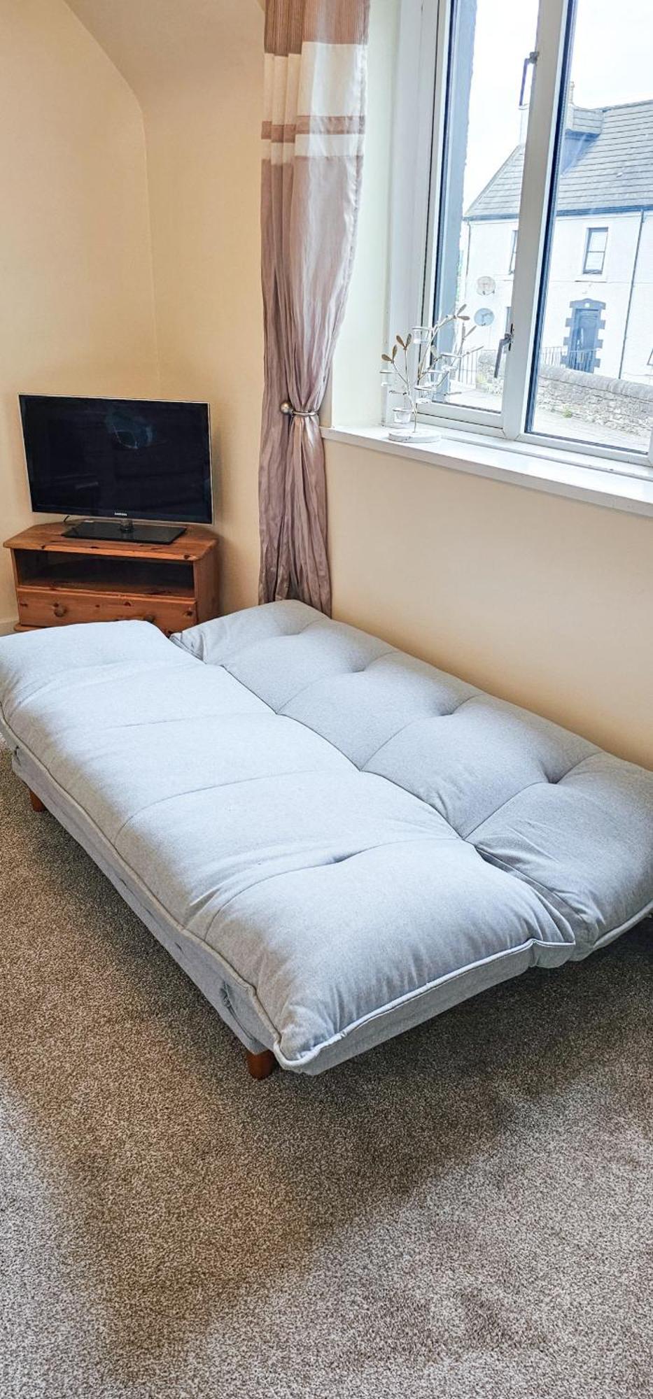 1 Bedroom House - - River Canal * Inverness