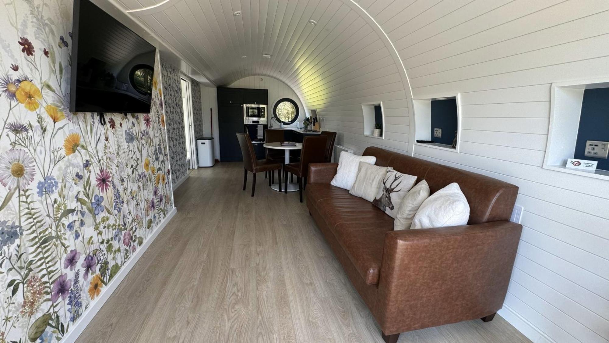 Juniper Holiday home *