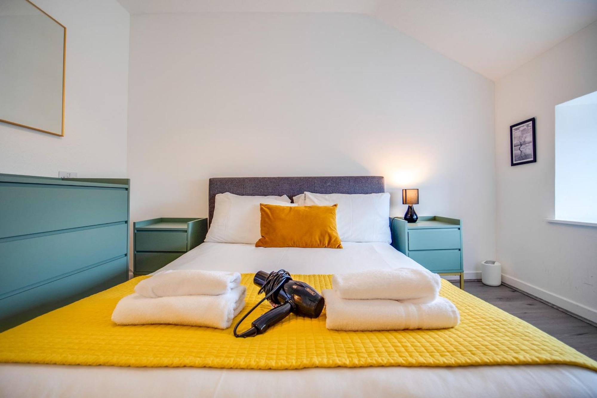 Comfortable 2-bedroom Flat Apartment *