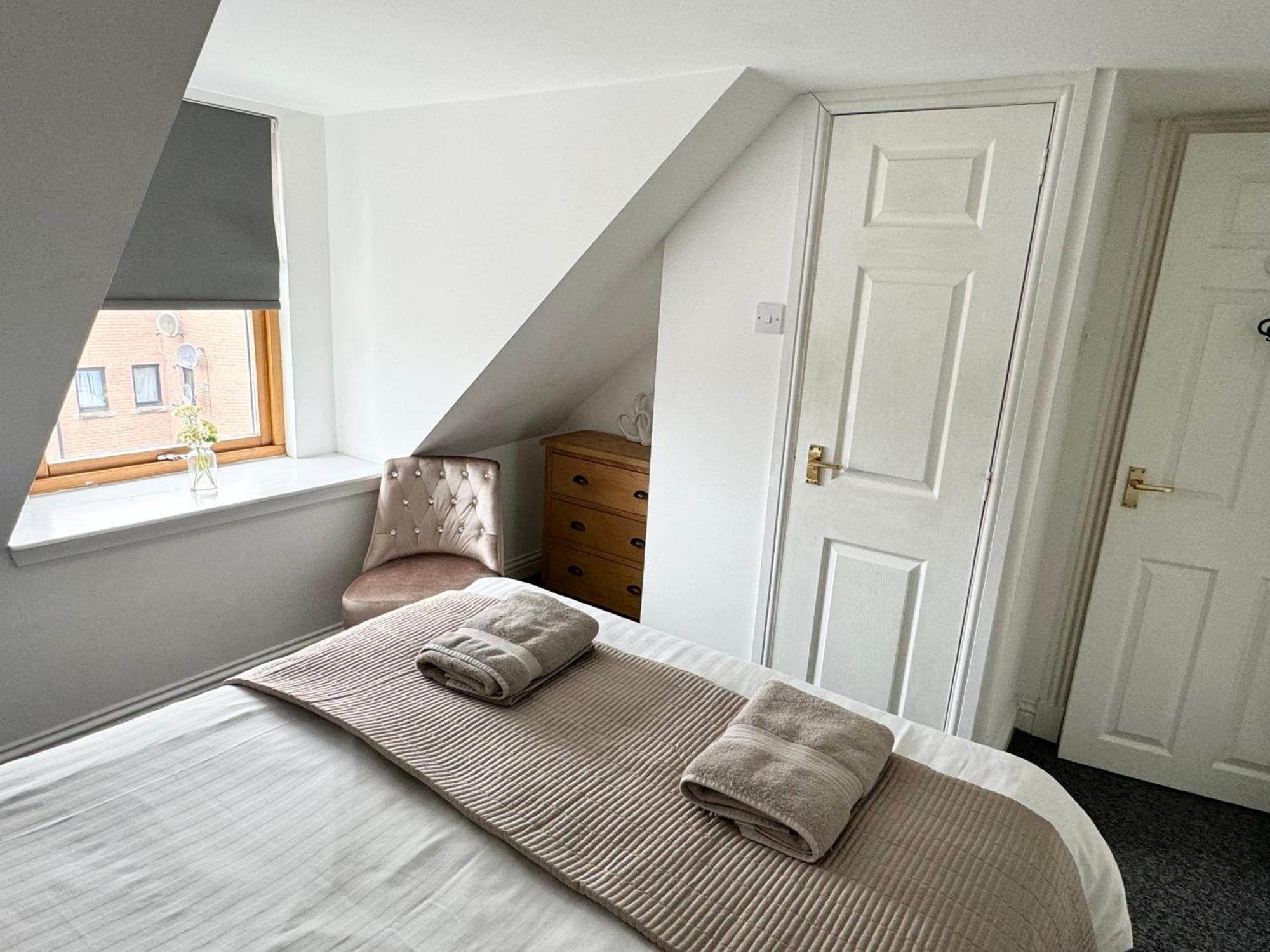 Riverside Townhouse Inverness