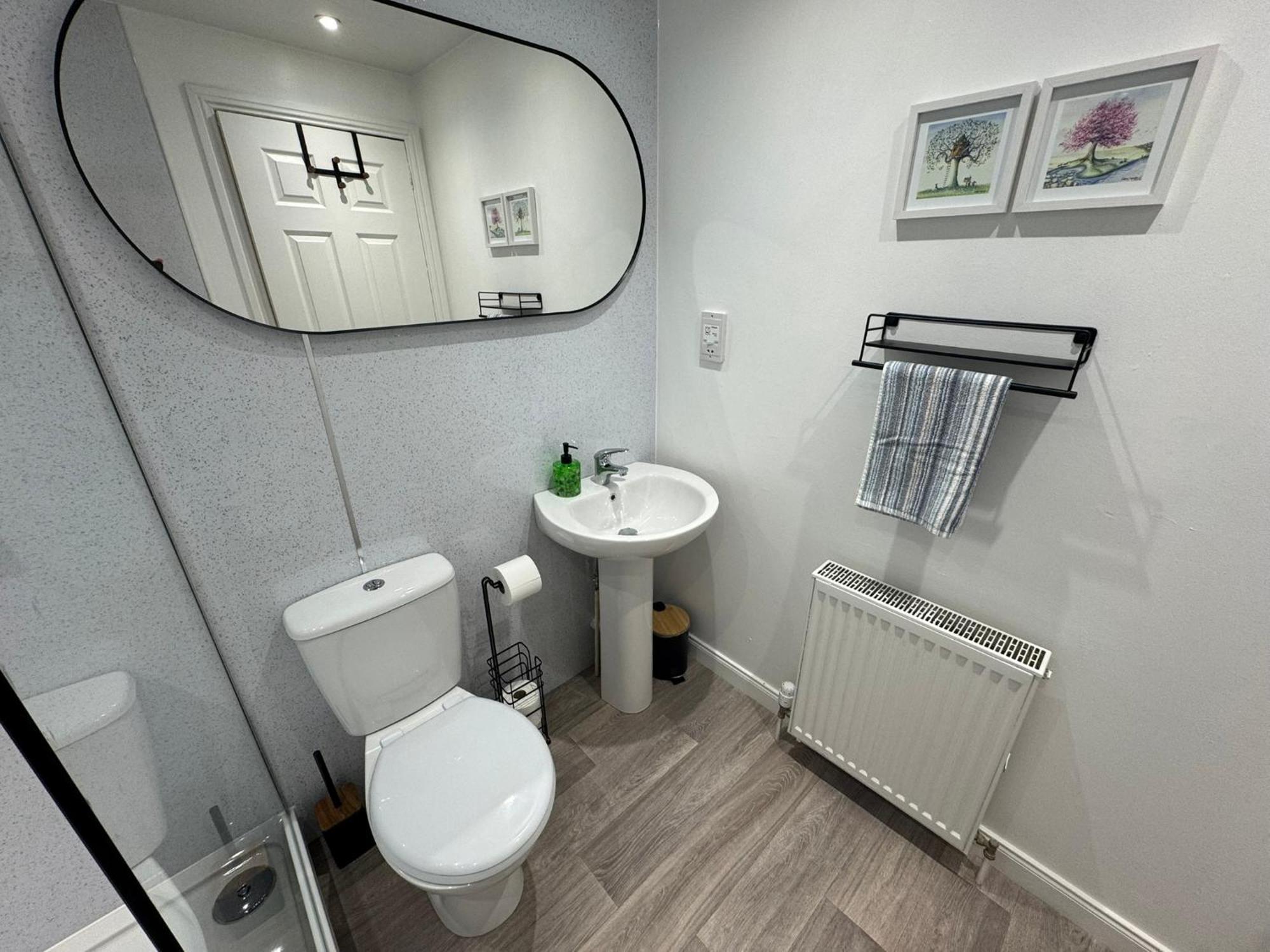 20a, By The Ness Apartment