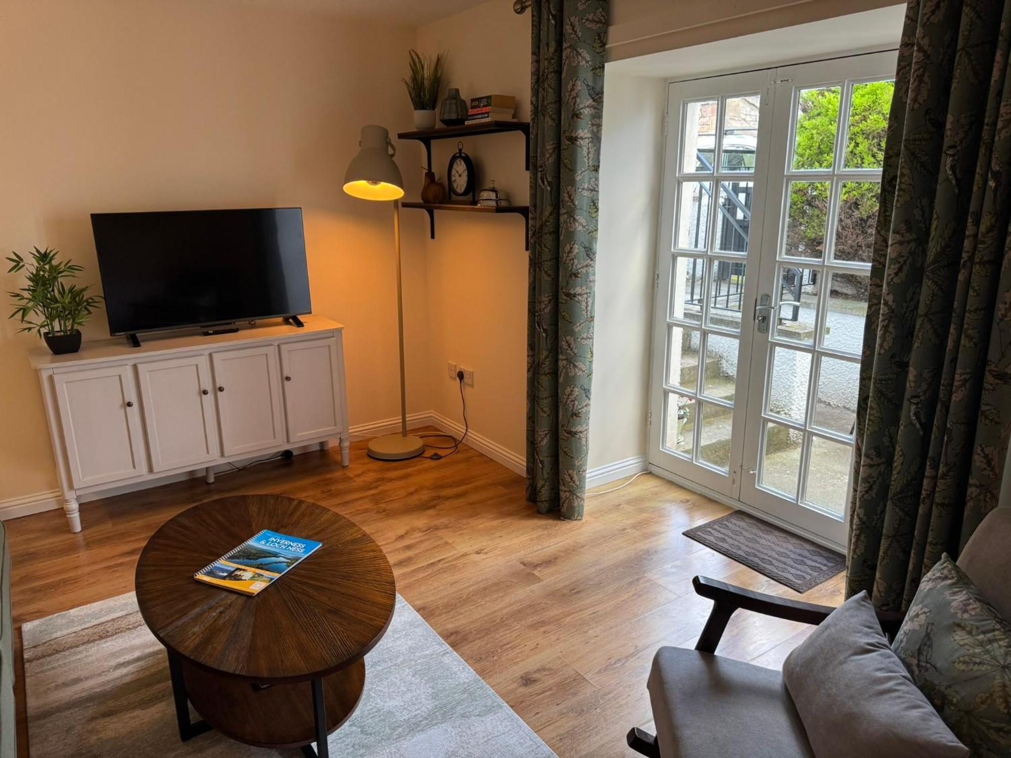20a, By The Ness Apartment